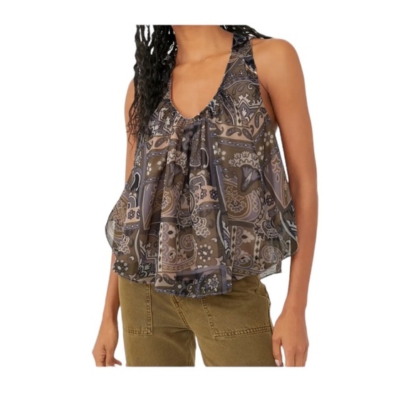 🌺FREE PEOPLE Strawberry Tank in Dark Combo Size XS — in PRISTINE condition🌺 - Picture 1 of 7